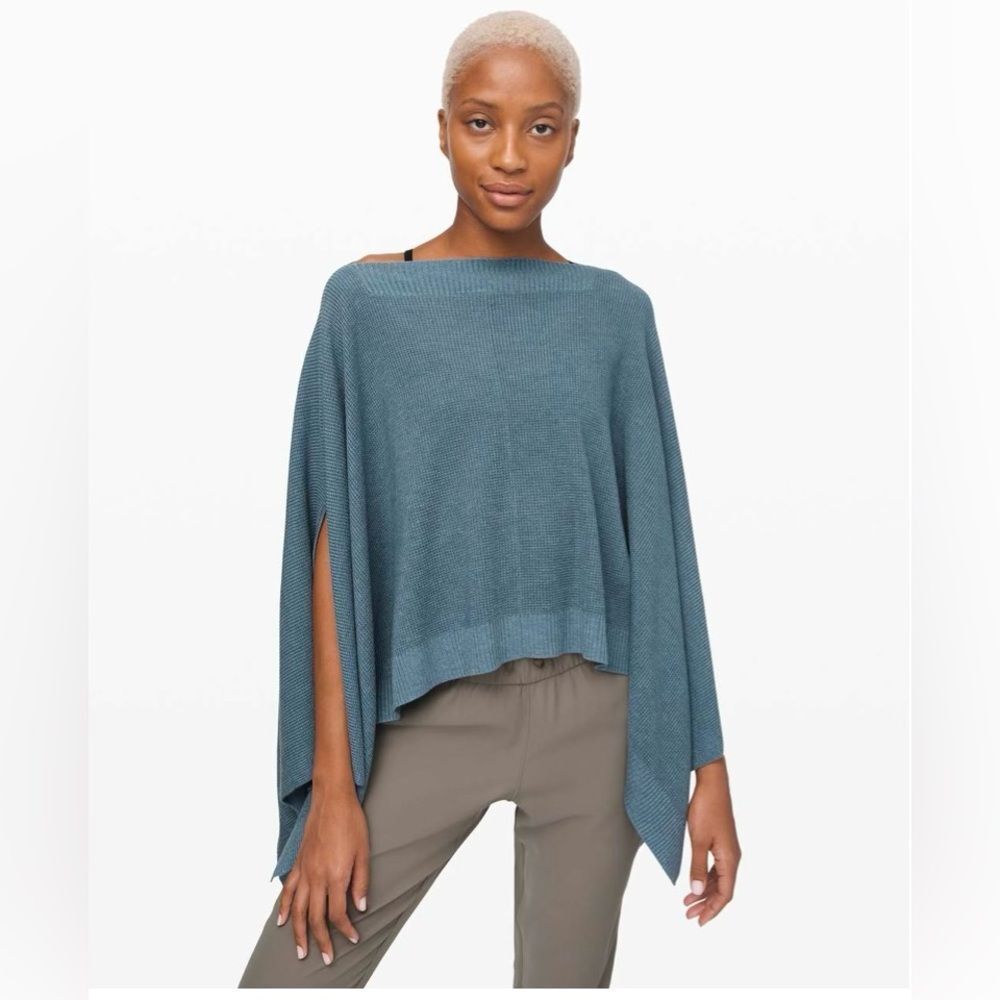 Lululemon Forward Flow Poncho G4 - Picture 7 of 9